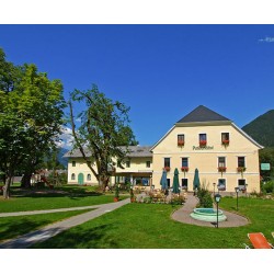 Landhotel-Gut Puttererseehof